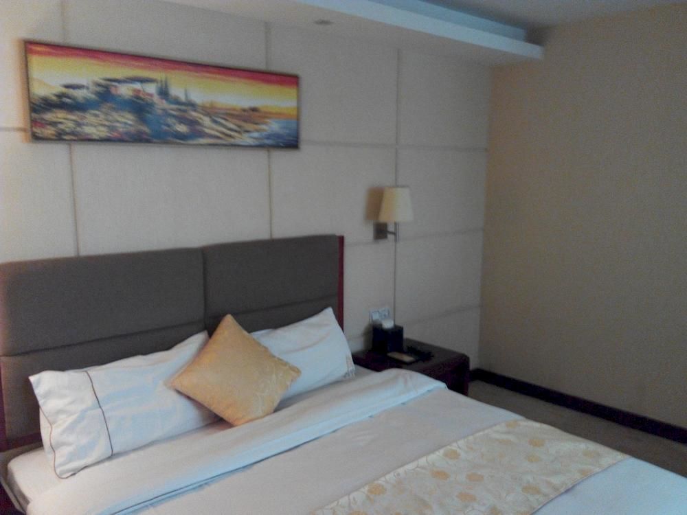 Huizhou Jinhuayue International Hotel Esterno foto