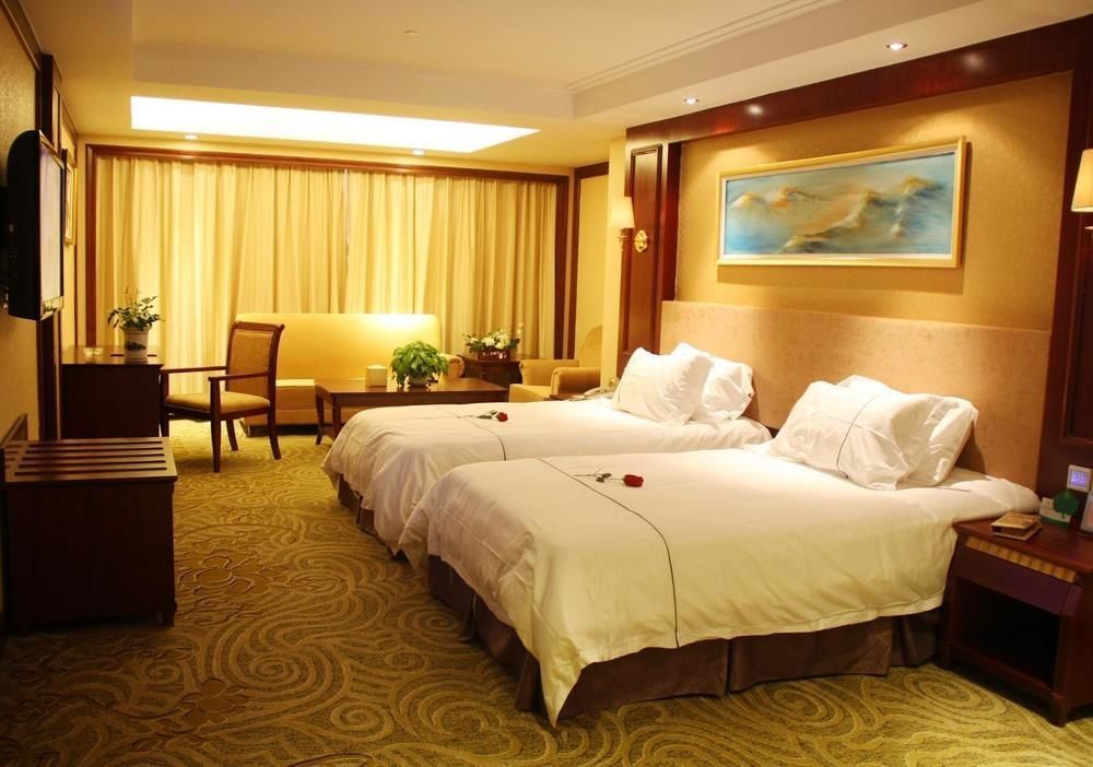 Huizhou Jinhuayue International Hotel Esterno foto