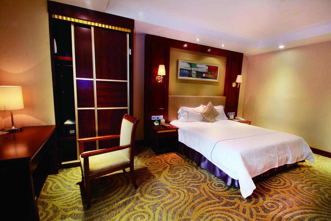 Huizhou Jinhuayue International Hotel Esterno foto