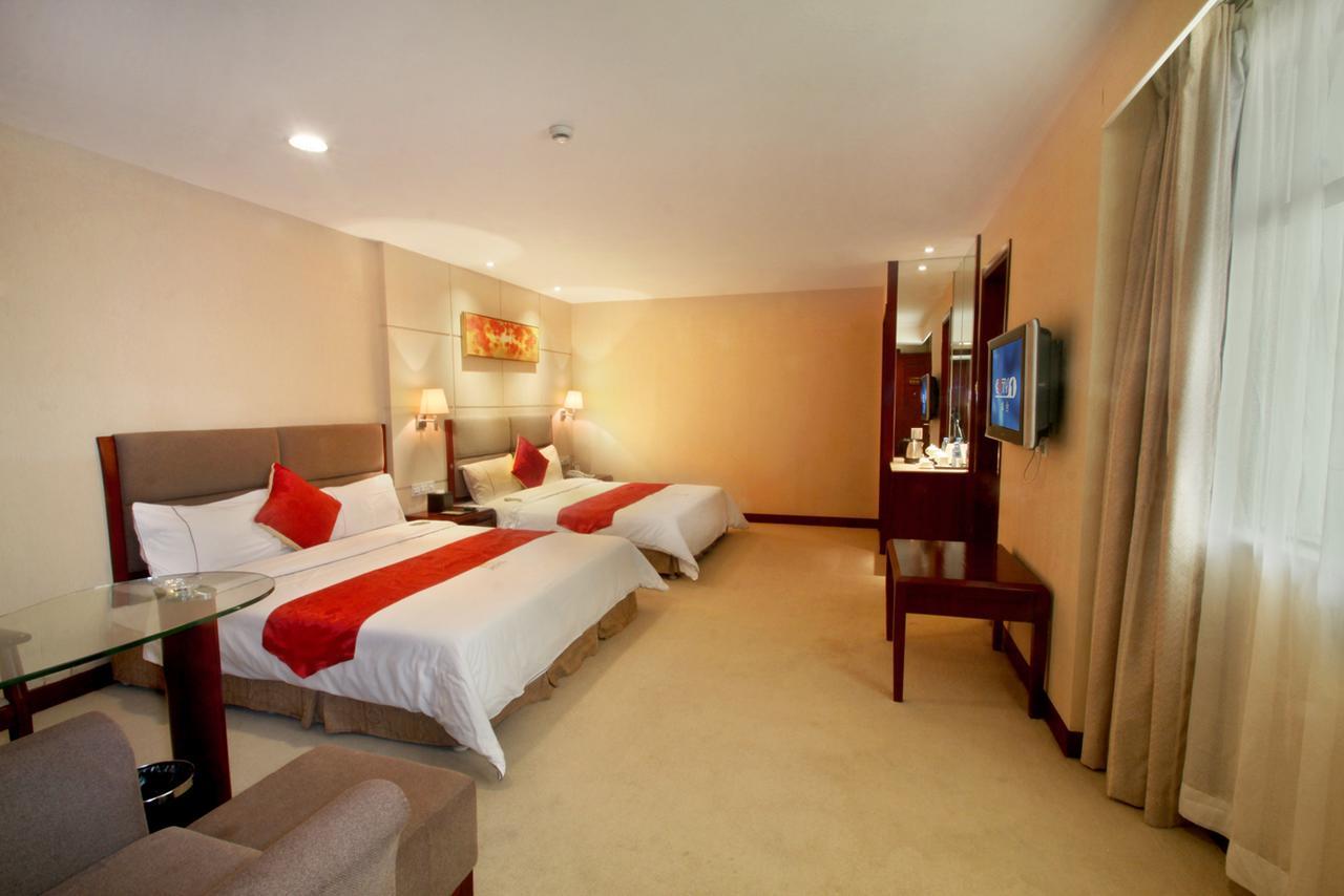 Huizhou Jinhuayue International Hotel Esterno foto