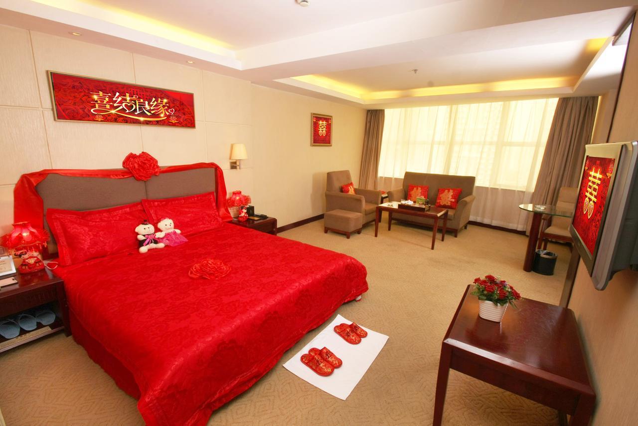 Huizhou Jinhuayue International Hotel Esterno foto