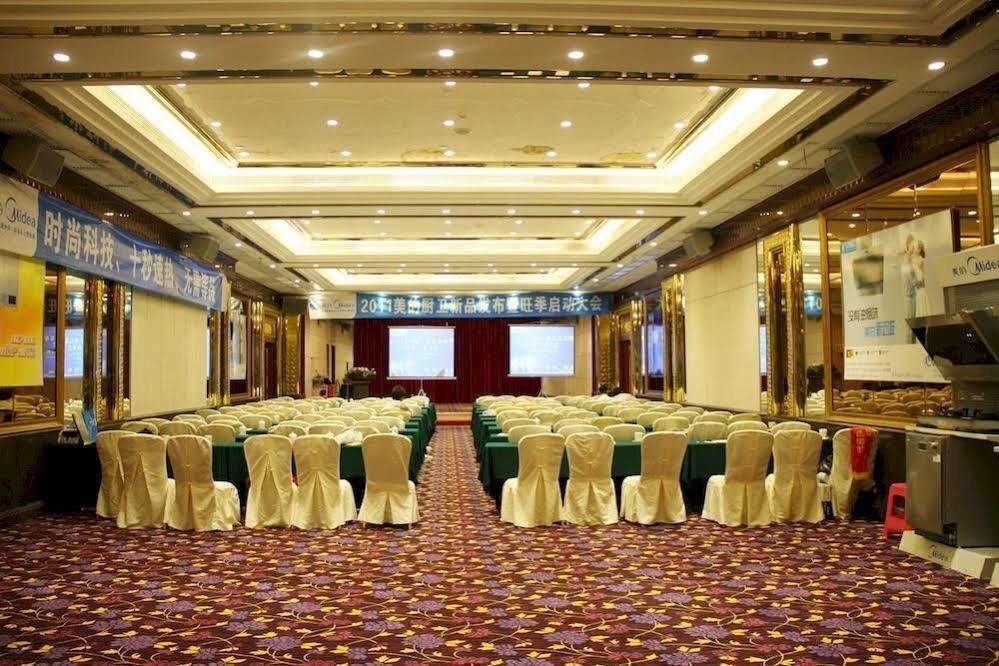 Huizhou Jinhuayue International Hotel Esterno foto